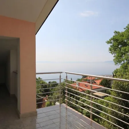 Сasa de vacaciones Family Friendly House With A Swimming Pool - Volosko, - 7920 *