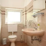 Ferienhaus Family Friendly House With A Swimming Pool - Volosko, - 7920 Opatija