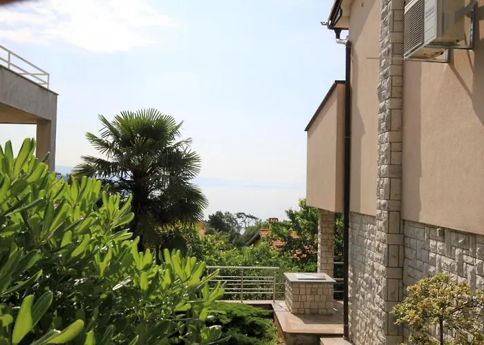 Family Friendly House With A Swimming Pool - Volosko, - 7920 Casa de Férias Opatija