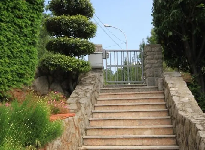 Family Friendly House With A Swimming Pool - Volosko, - 7920 Casa de Férias